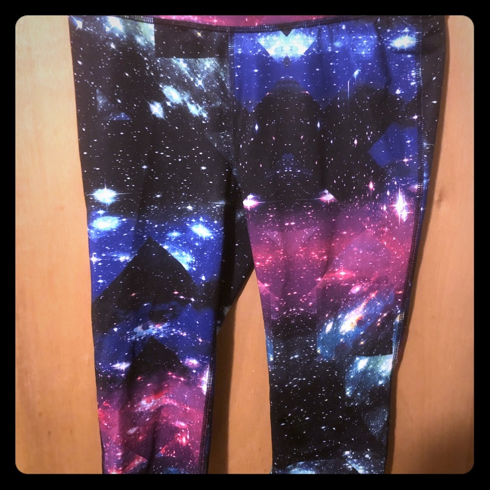 Fila “Galaxy” Running Capri